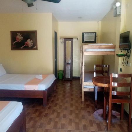 Michelle Pension Puerto Princesa Luaran gambar
