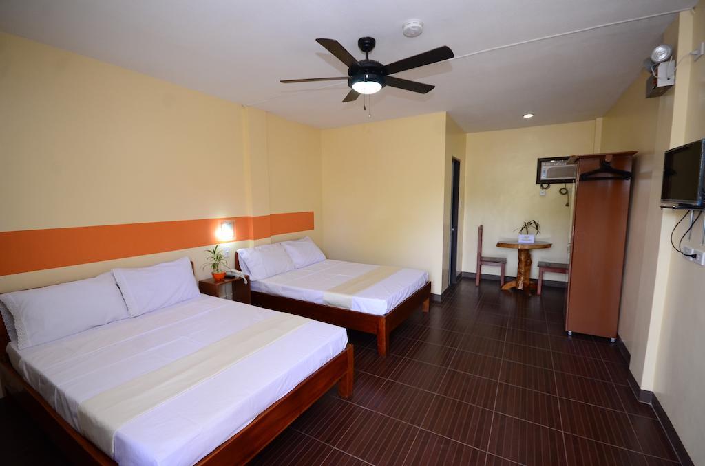 Michelle Pension Puerto Princesa Luaran gambar